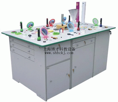 中學(xué)勞技教育綜合實(shí)踐室